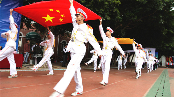 揮舞運動激情，共筑國際化教育夢