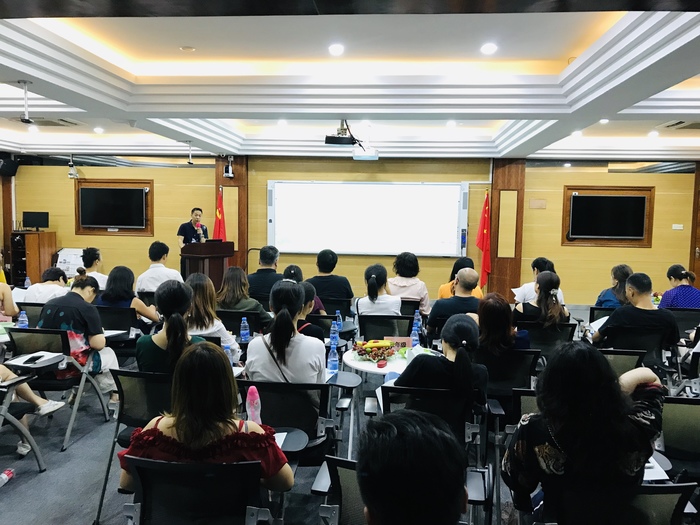 美好教育，家校共建 ——記小學(xué)部家委會換屆選舉